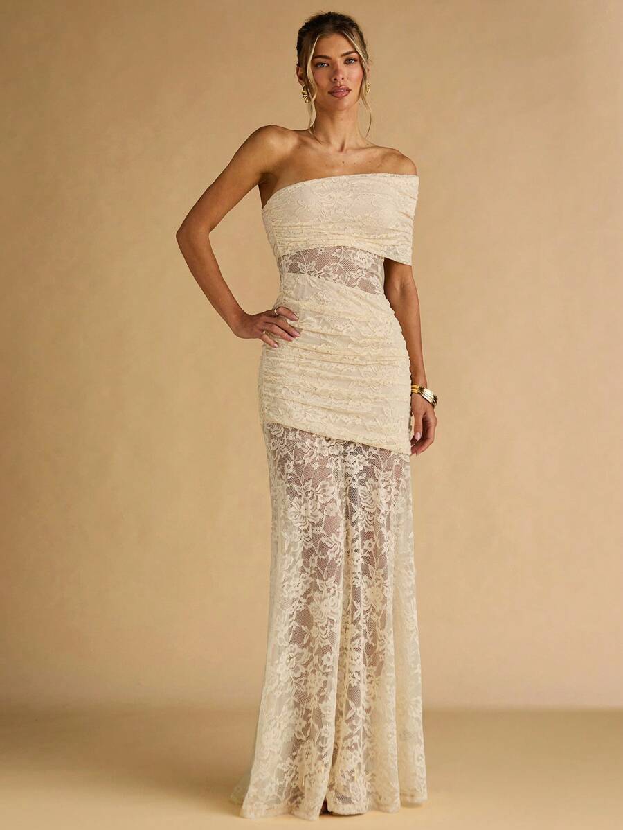 Alessia Lace Maxi Dress