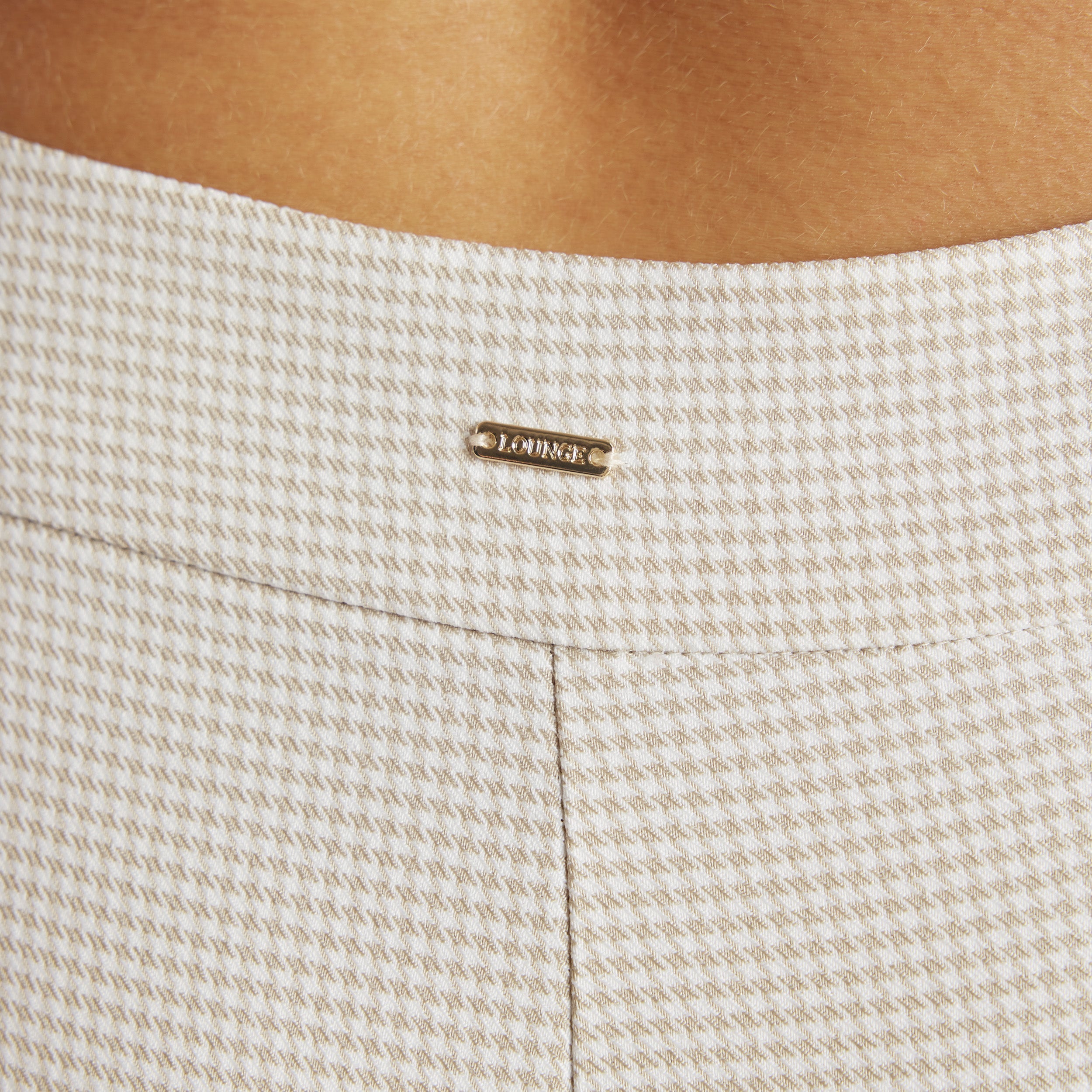 Aveline Classic Weave Ensemble